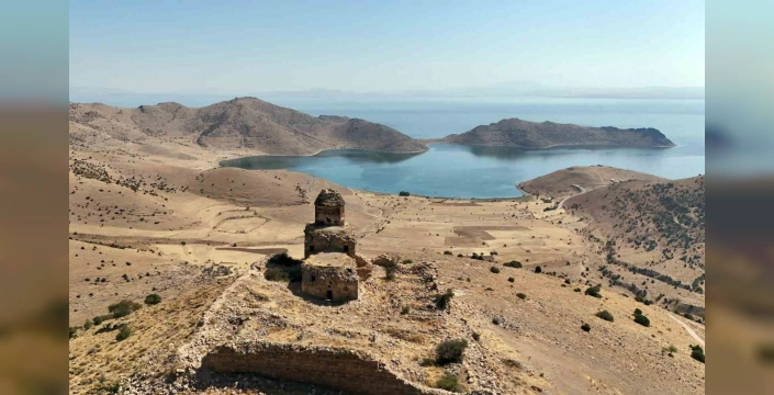 Ahlat Dağcılık ve Doğa Sevenler Derneği Van'da