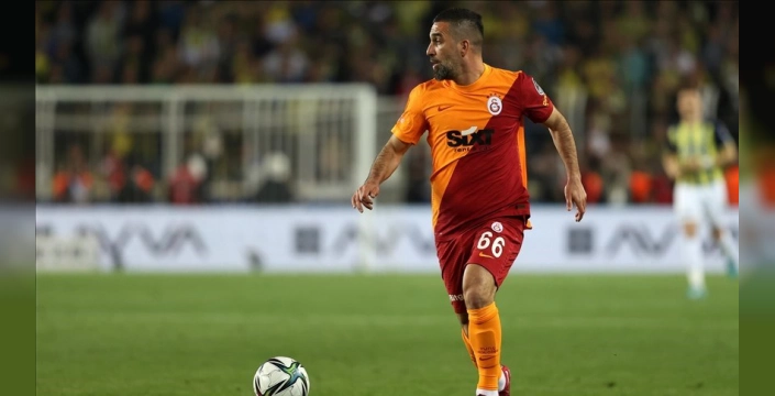 Arda Turan Açıkladı: Galatasaray Yazısını Neden Kaldırdım?