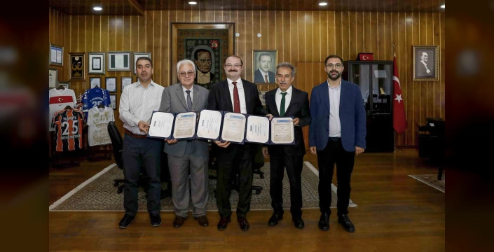Atatürk Üniversitesi Mühendislik Fakültesi'nde Başarı: Üç Bölüm Yeniden Akredite Edildi
