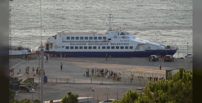 Ayvalık'ta iskele krizi: BADO ve TURYOL karşı karşıya
