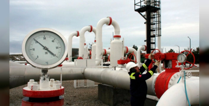 Bayraktar Açıkladı: Suriye'ye Doğal Gaz İhracatı Başladı