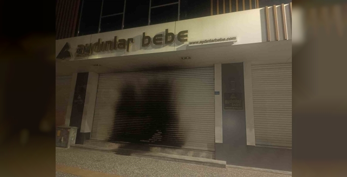 Bursa'da mağazayı kundaklayan şüphelilerden 3'ü tutuklandı