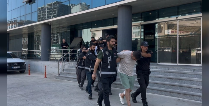 Bursa'da Silahlı Suç Örgütü Çökertildi: 17 Tutuklama