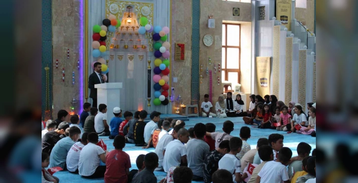 Çaldıran’da yaz Kur’an kursları sona erdi