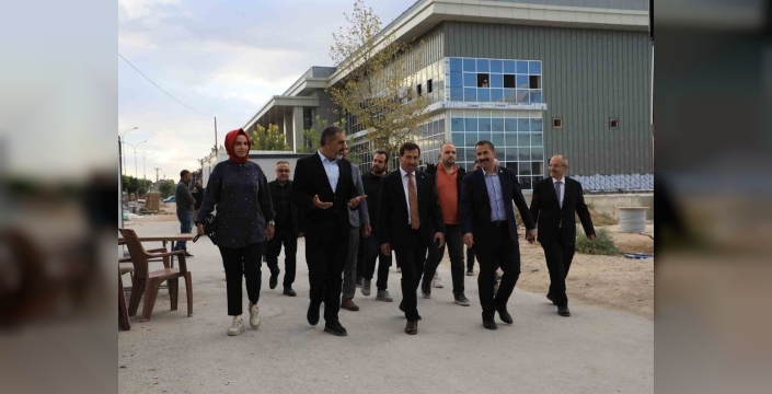 Cemil Yaman ve Hasan Kılca Karatay'daki Yatırımları İnceledi