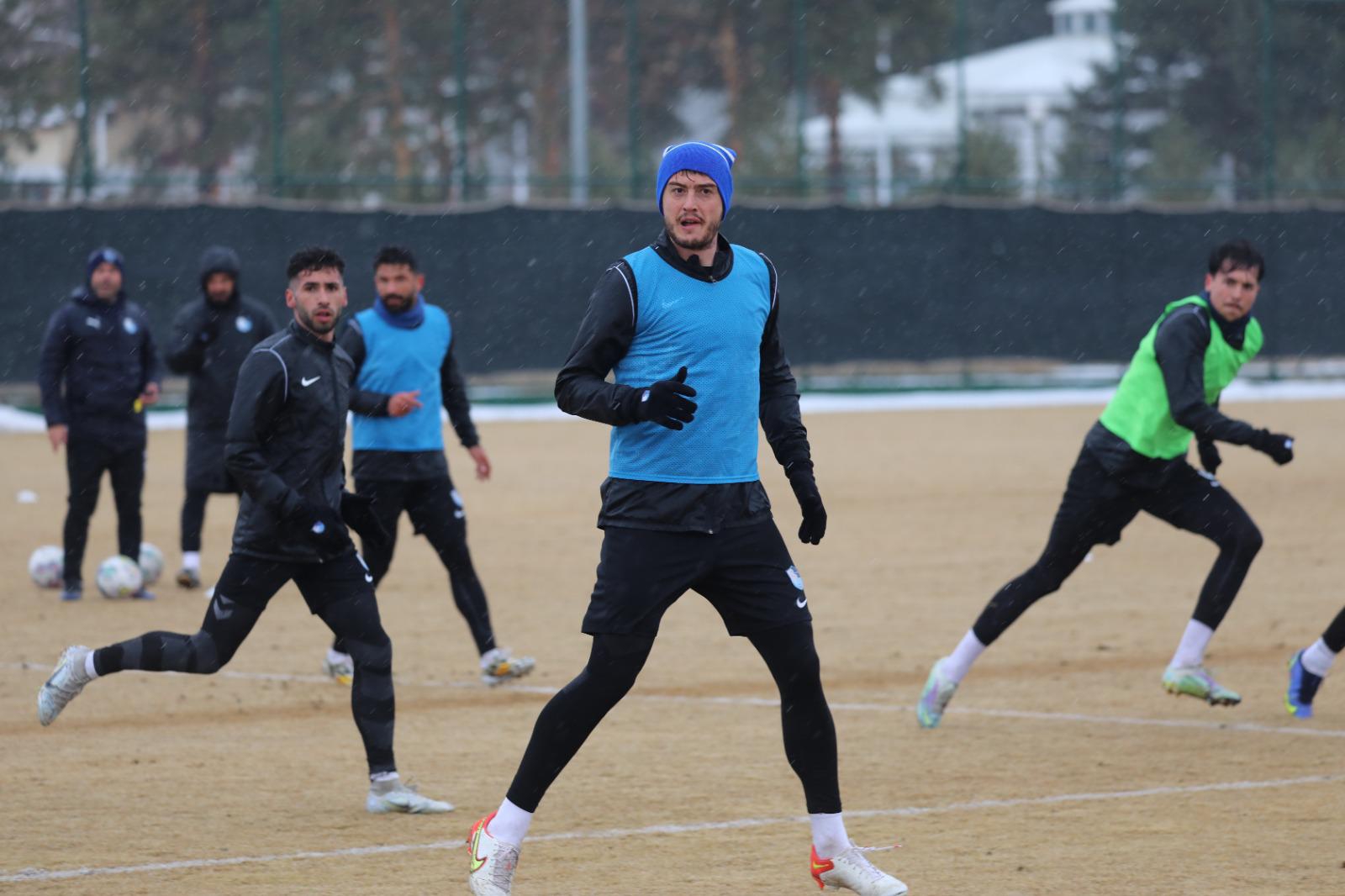 Dadaş ara vermiyor