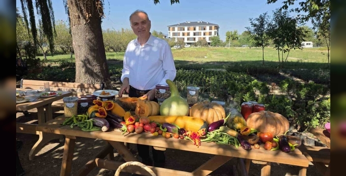 Düzce Belediyesi, ata tohumlarını çiftçilere ücretsiz dağıtıyor