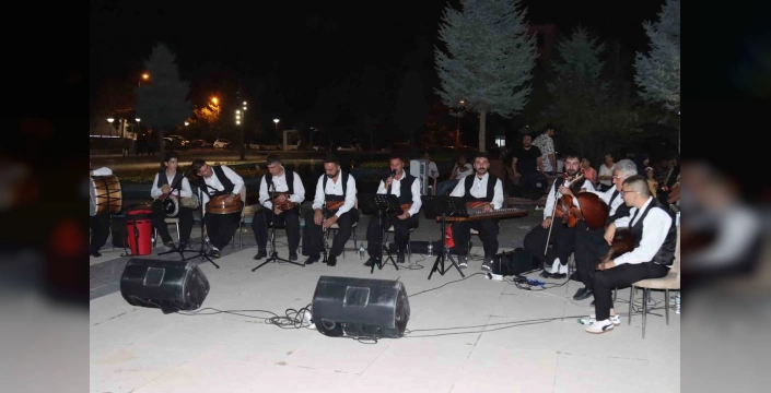 Elazığ'da yaz etkinlikleri büyük ilgi görüyor