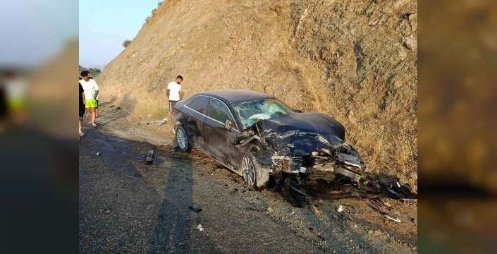 Elazığ-Diyarbakır yolunda korkunç kaza: 6 yaralı
