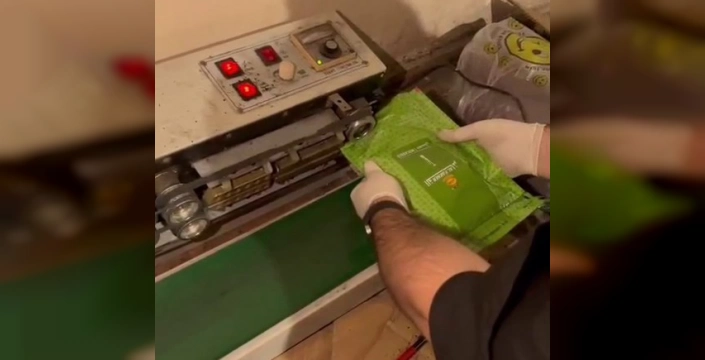 Erzurum'da büyük operasyon: 1 Ton 798 Kg kaçak nargile tütünü ele geçirildi