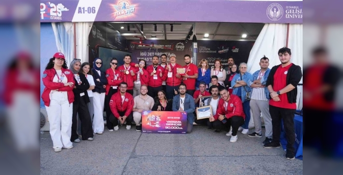 İGÜ, TEKNOFEST 2025'te Birçok Ödül Kazandı