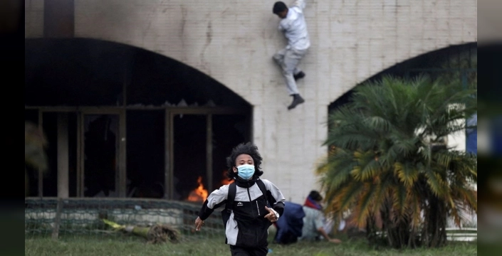 Katmandu'da kanlı protestolar: 14 ölü, 70'ten fazla yaralı