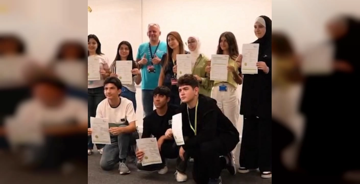 Londra'da yaz kampı: Şehit çocukları Big Ben'i ziyaret etti