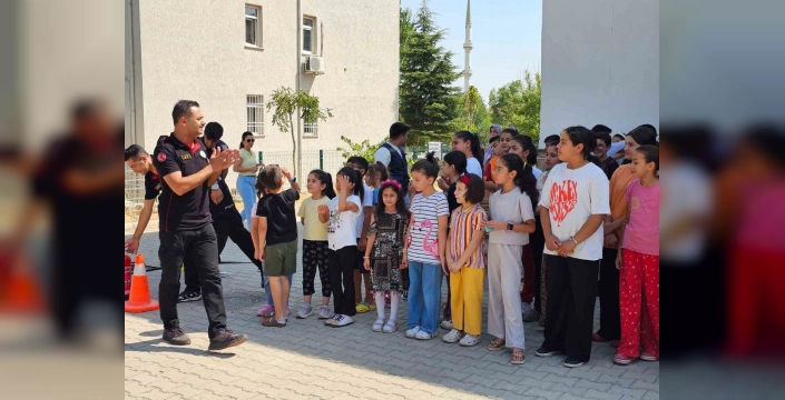 Malatya'da afet eğitimi: 125 öğrenci ve 11 personel eğitime katıldı