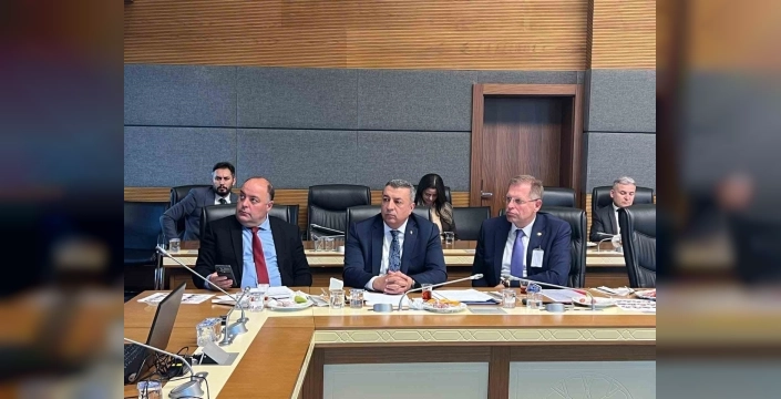 Malatya'da kayısı üreticilerine 6,9 milyar TL destek