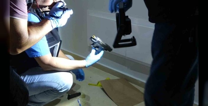 Malatya'da posta kutusunda tabanca paniği