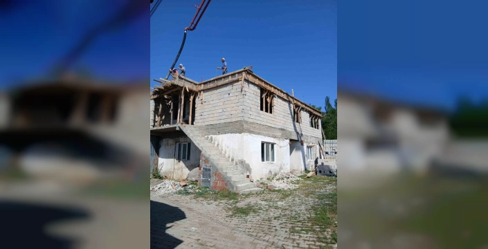 Oltu'da imam evi inşaatı hızla devam ediyor