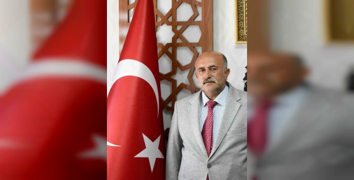 Özcan: 15 Temmuz'un tekrar yaşanmaması için Atatürk'ün yolundan gitmeliyiz