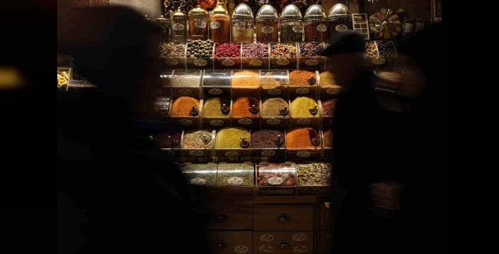 Sonbahar soğuk algınlığına karşı aktarlar yoğun