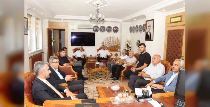 Tarıktaroğlu Oltu'da: Sosyal hizmetler ve belediye çalışmaları incelendi