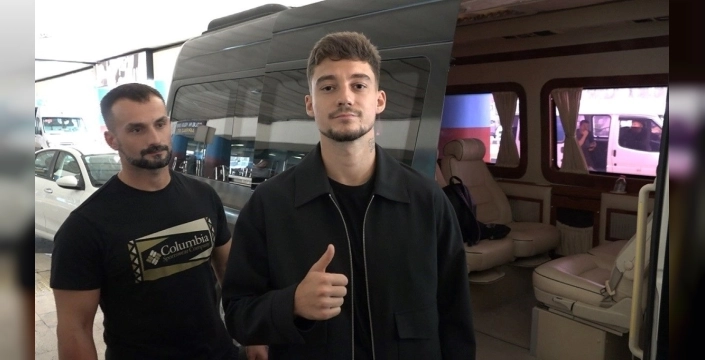 Trabzonspor, Ernest Muçi'yi kiralık olarak kadrosuna kattı