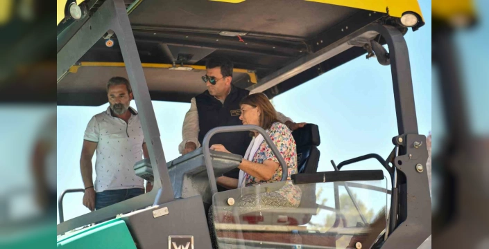 Tunceli'de sıcak asfalt çalışmaları devam ediyor