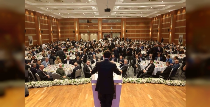 Türkiye Yüzyılı Buluşmaları İstanbul etabında 12 kişi AK Parti'ye geçti