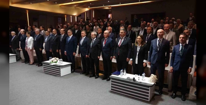 Van'da üniversite hastaneleri çalıştayı: Otel konforunda hizmet vurgusu