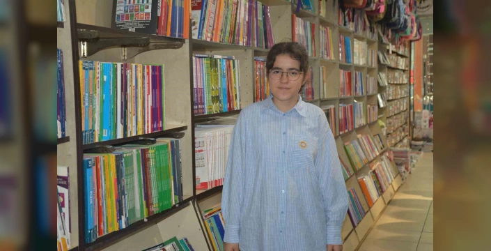 Zeynep Sude Soylu, LGS'de 500 Tam Puanla Türkiye Birincisi